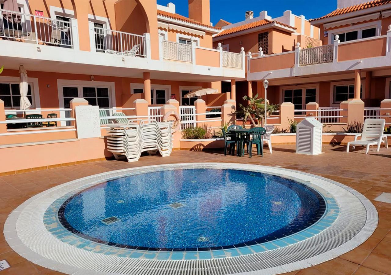 קלטה דה פוסטה Apartamento Funcional En Residencial Con Piscina En Inmejorable Ubicacion En Centro De La Isla מראה חיצוני תמונה